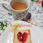 Oda ve Kahvaltı Coccinelle 3*